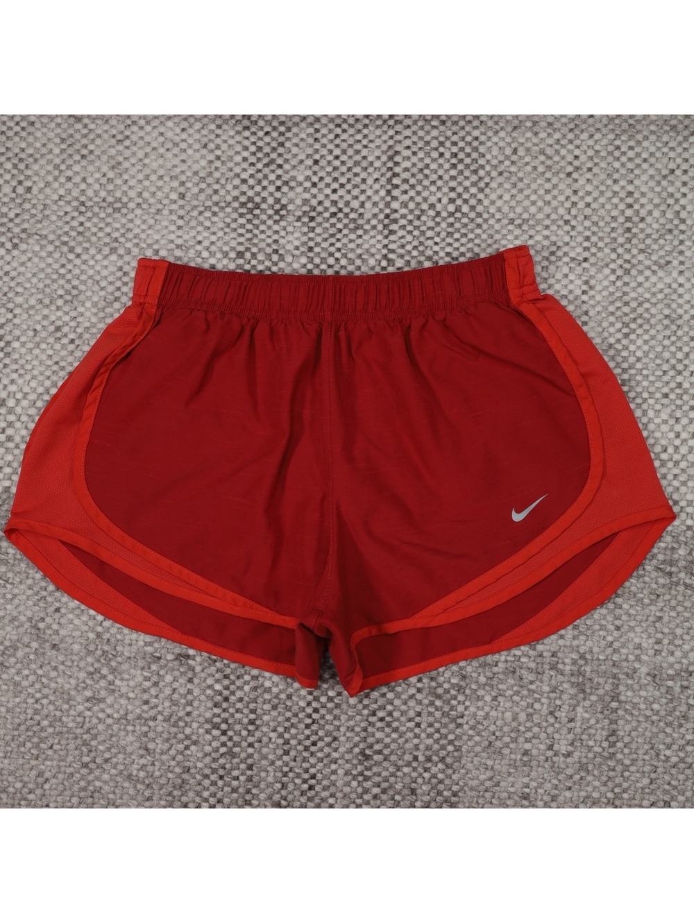Nike Dri-FIT Tempo Running Shorts Red Women’s Medium Athletic Active 3”